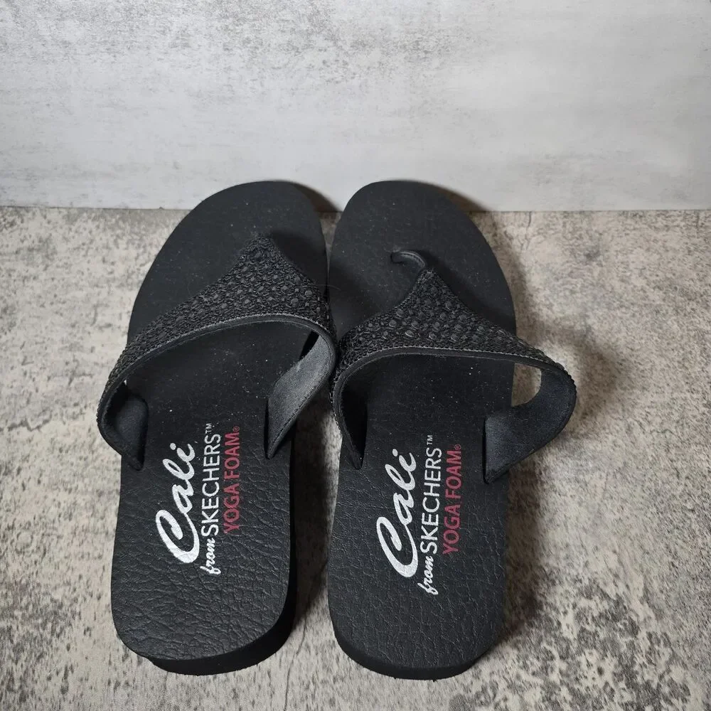 Skechers Women's Cali Vinyasa Flow Black Wedge Sandals - Size 9.5 Glitter